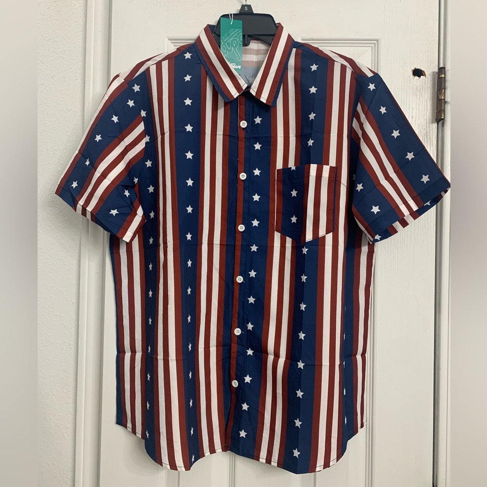NWT Men's Blue & Red Striped Star Shirt L